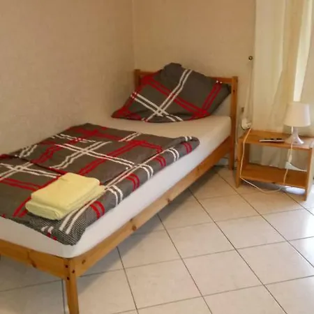 Landgasthof Zur Grunen Au Apartment